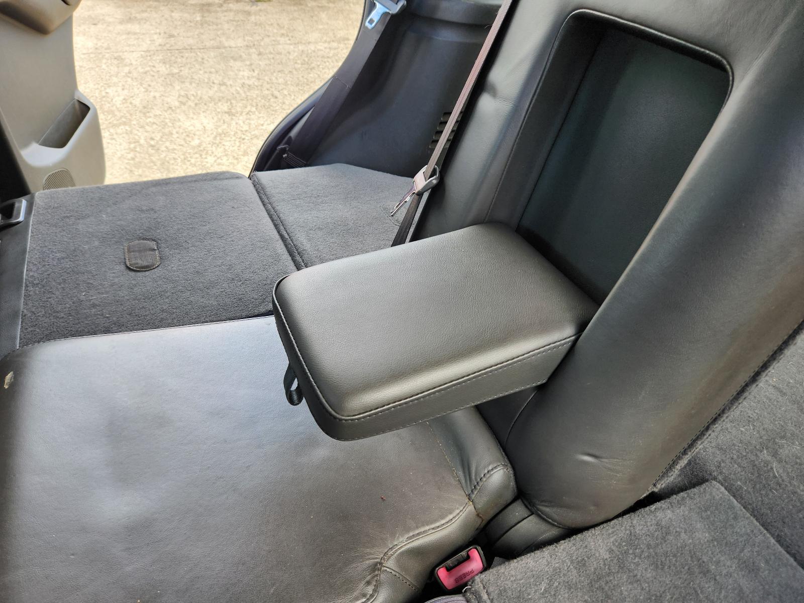 View Nissan Pathfinder 2007 4 Door Station Wagon