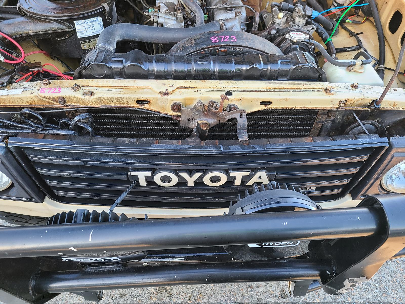 Toyota Landcruiser 1985 4 Door Station Wagon View Toyota Landcruiser 1985 4 Door Station Wagon