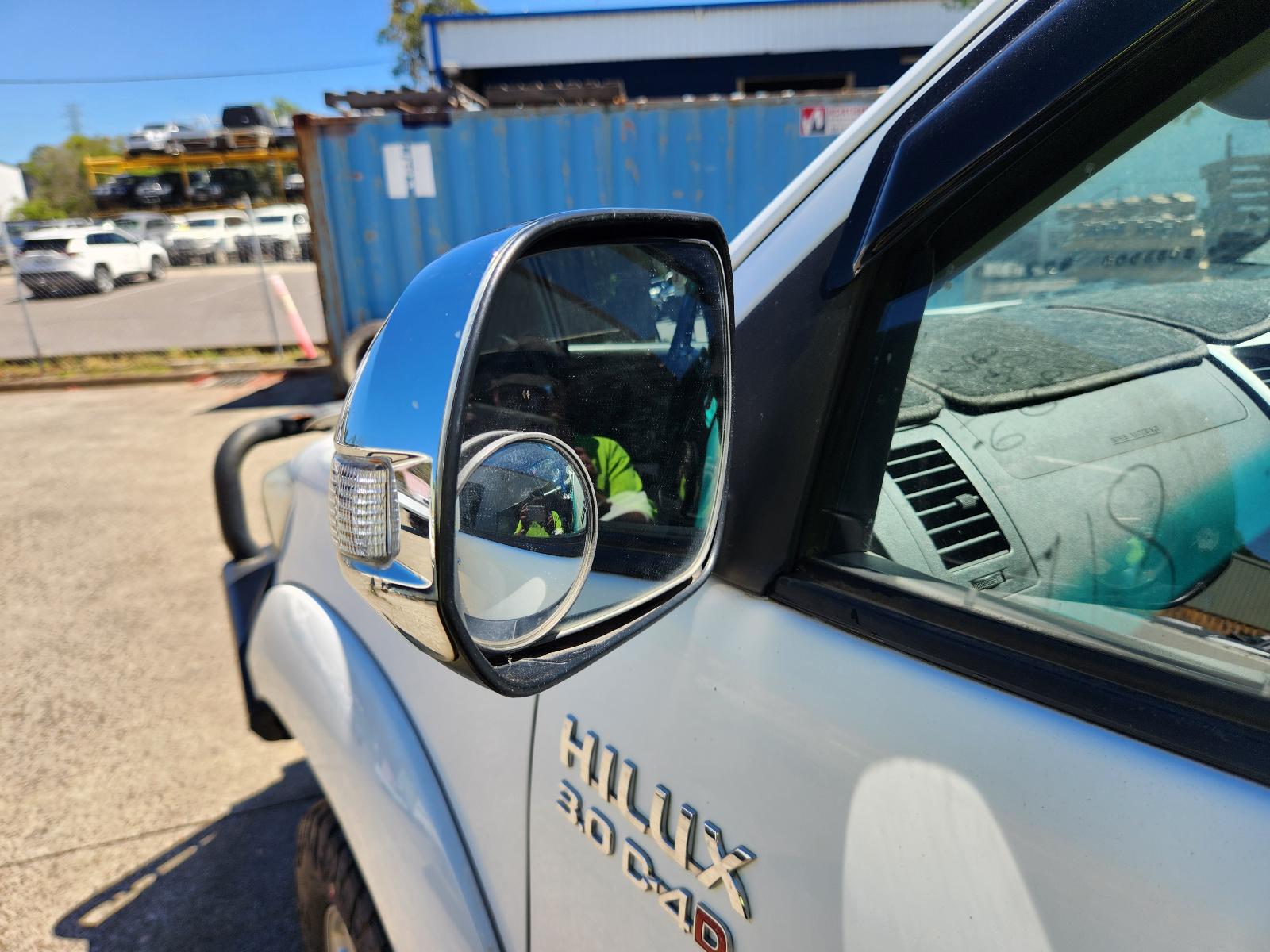 Toyota Hilux 2013 4 Door Utility View Toyota Hilux 2013 4 Door Utility