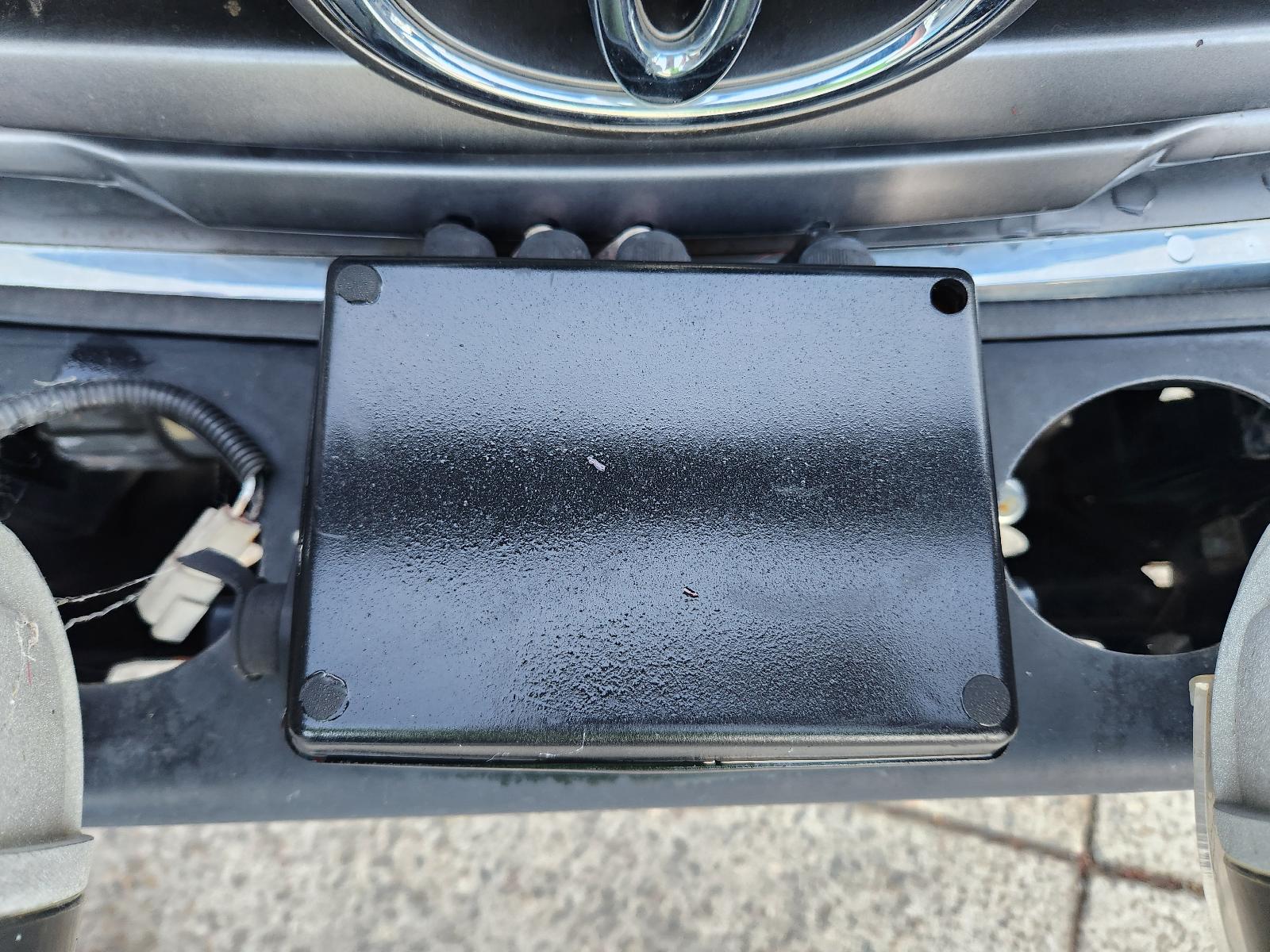 Toyota Hilux 2013 4 Door Utility View Toyota Hilux 2013 4 Door Utility