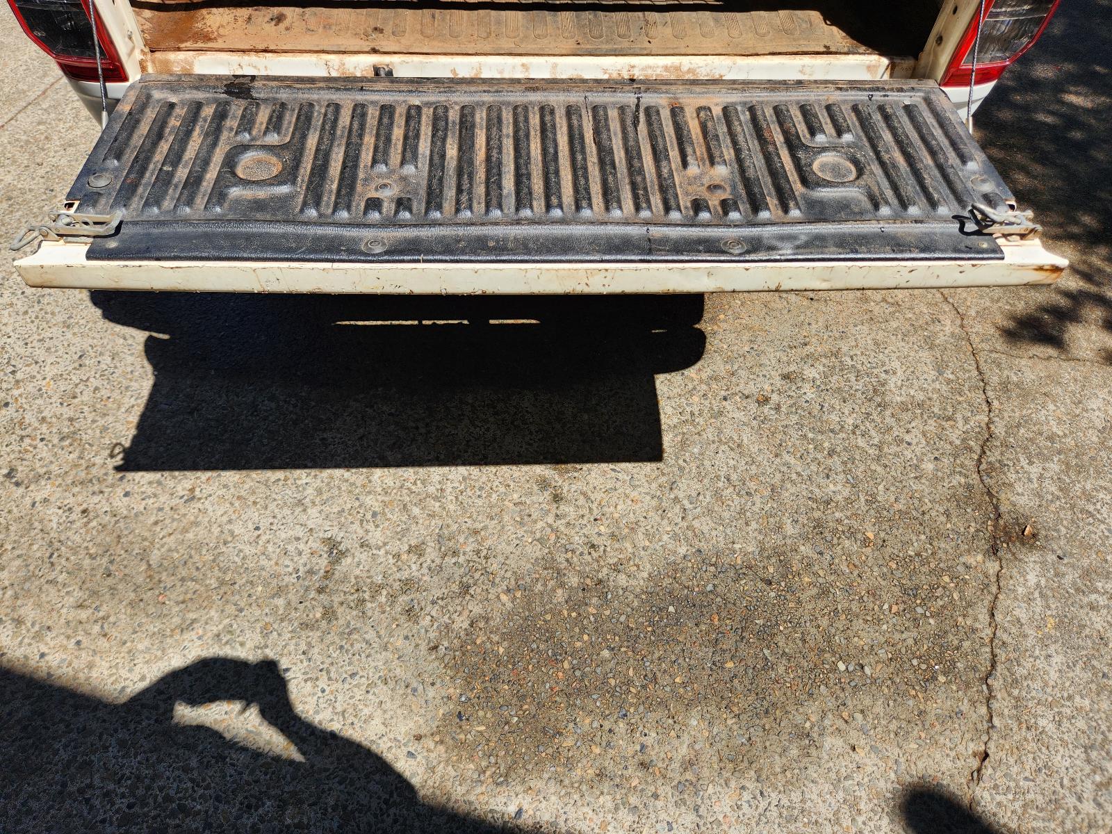 Toyota Hilux 2013 4 Door Utility View Toyota Hilux 2013 4 Door Utility
