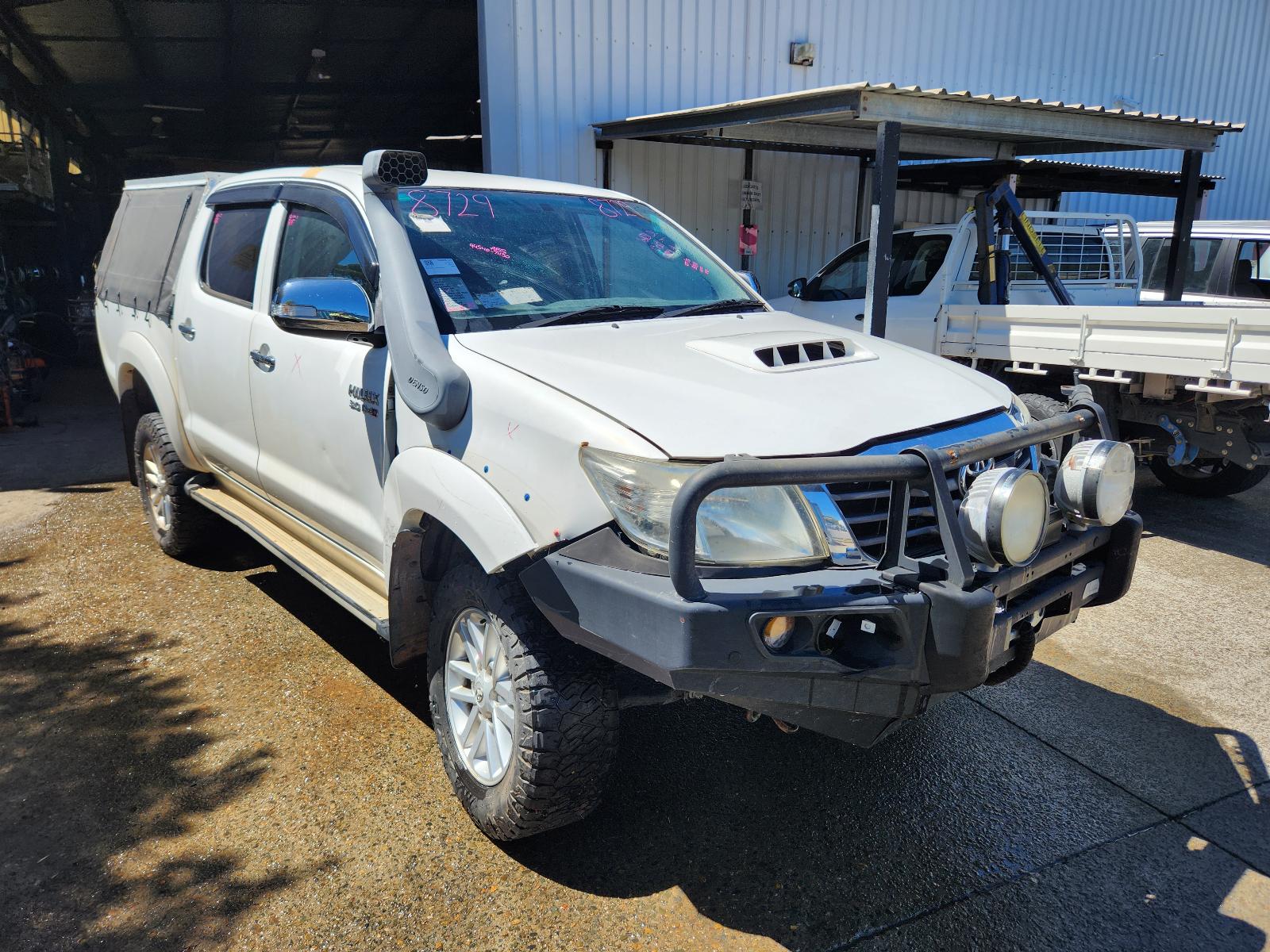 Toyota Hilux 2013 4 Door Utility View Toyota Hilux 2013 4 Door Utility
