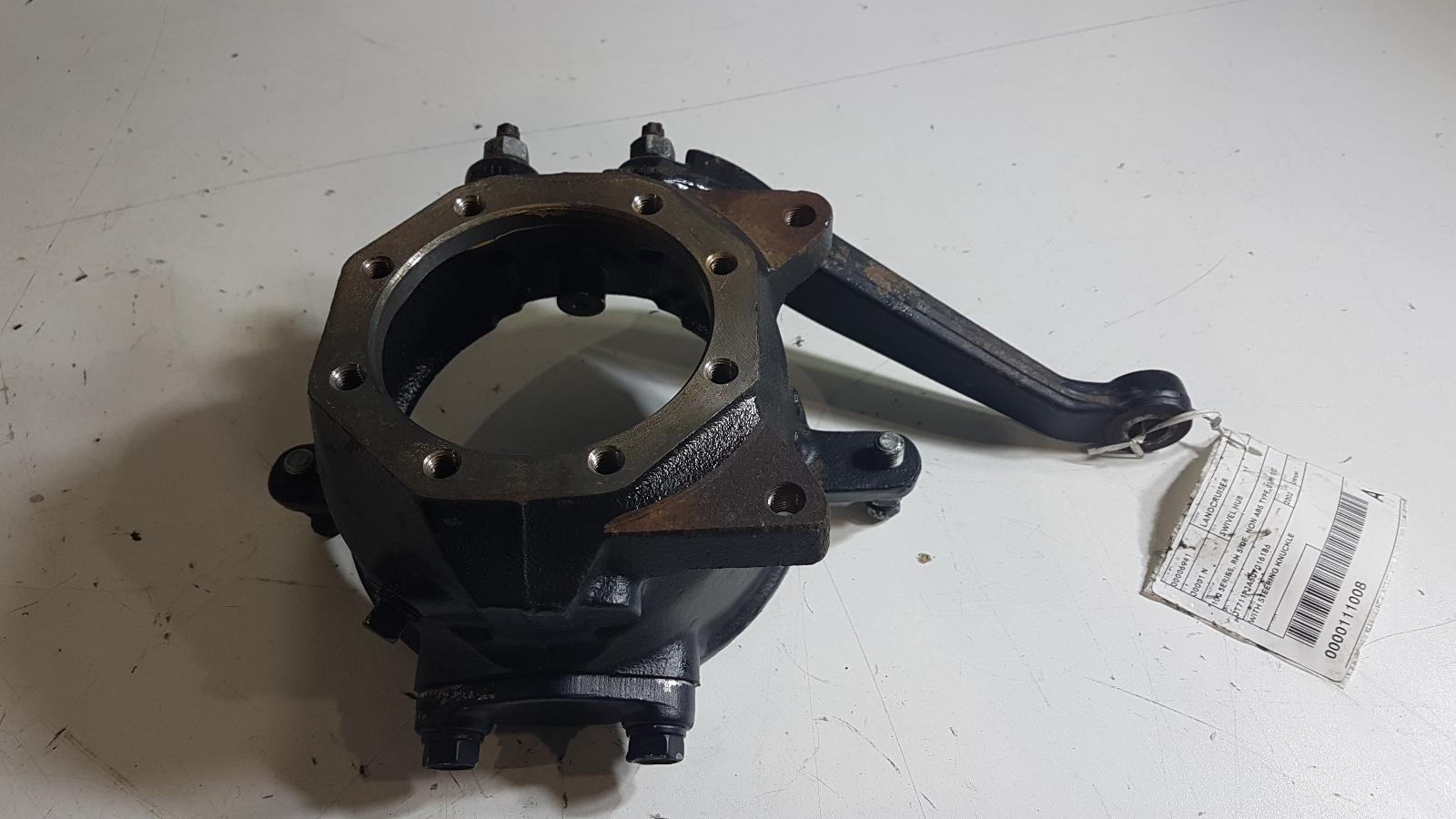 Swivel Hub Landcruiser Toyota 2000