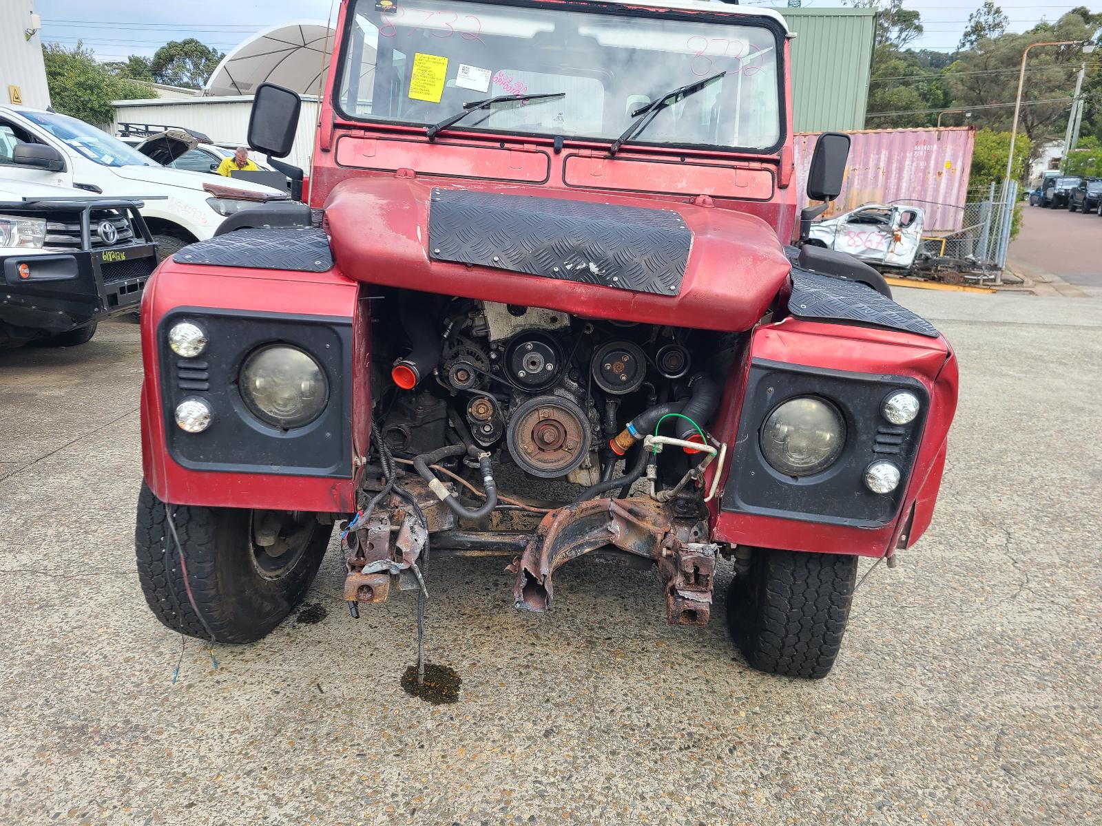 View Land Rover Defender 1999 4 Door Station Wagon