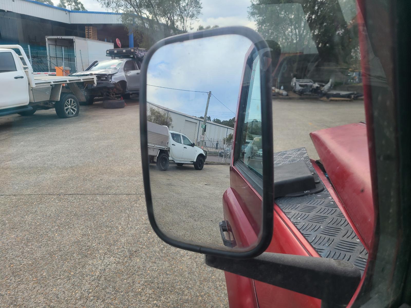 View Land Rover Defender 1999 4 Door Station Wagon