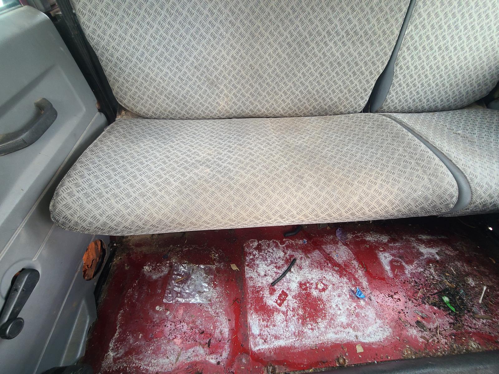 View Land Rover Defender 1999 4 Door Station Wagon