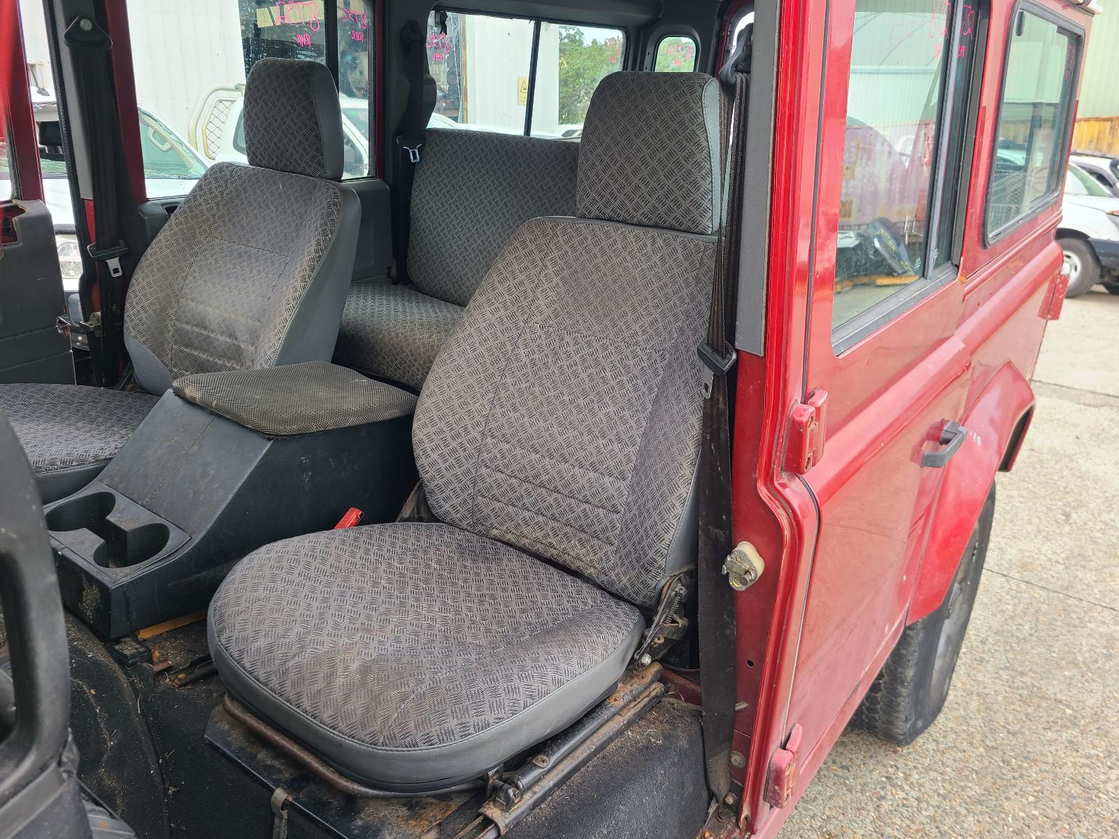 View Land Rover Defender 1999 4 Door Station Wagon