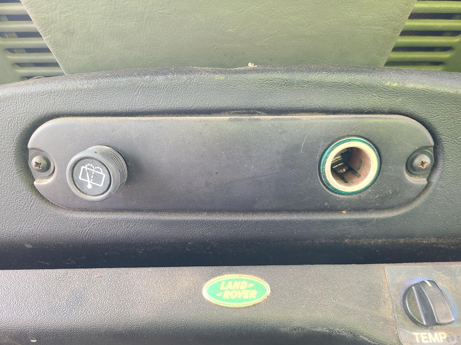 View Land Rover Defender 1999 4 Door Station Wagon