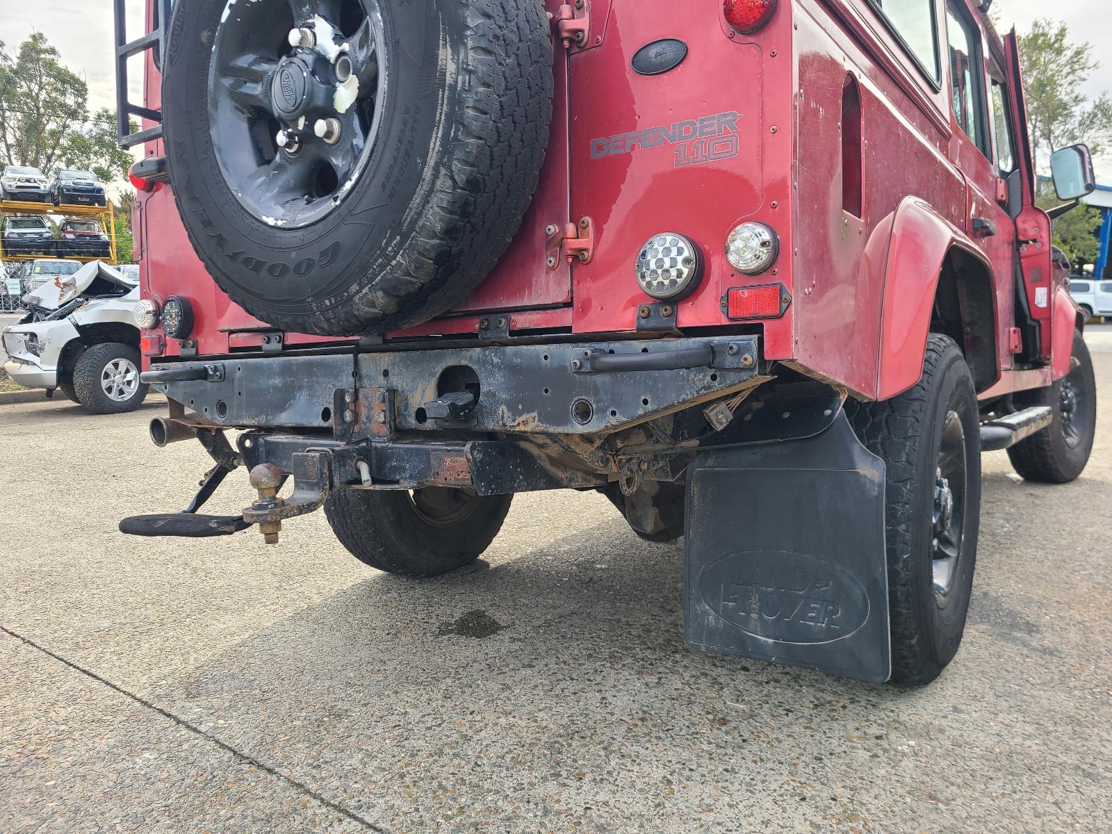 View Land Rover Defender 1999 4 Door Station Wagon