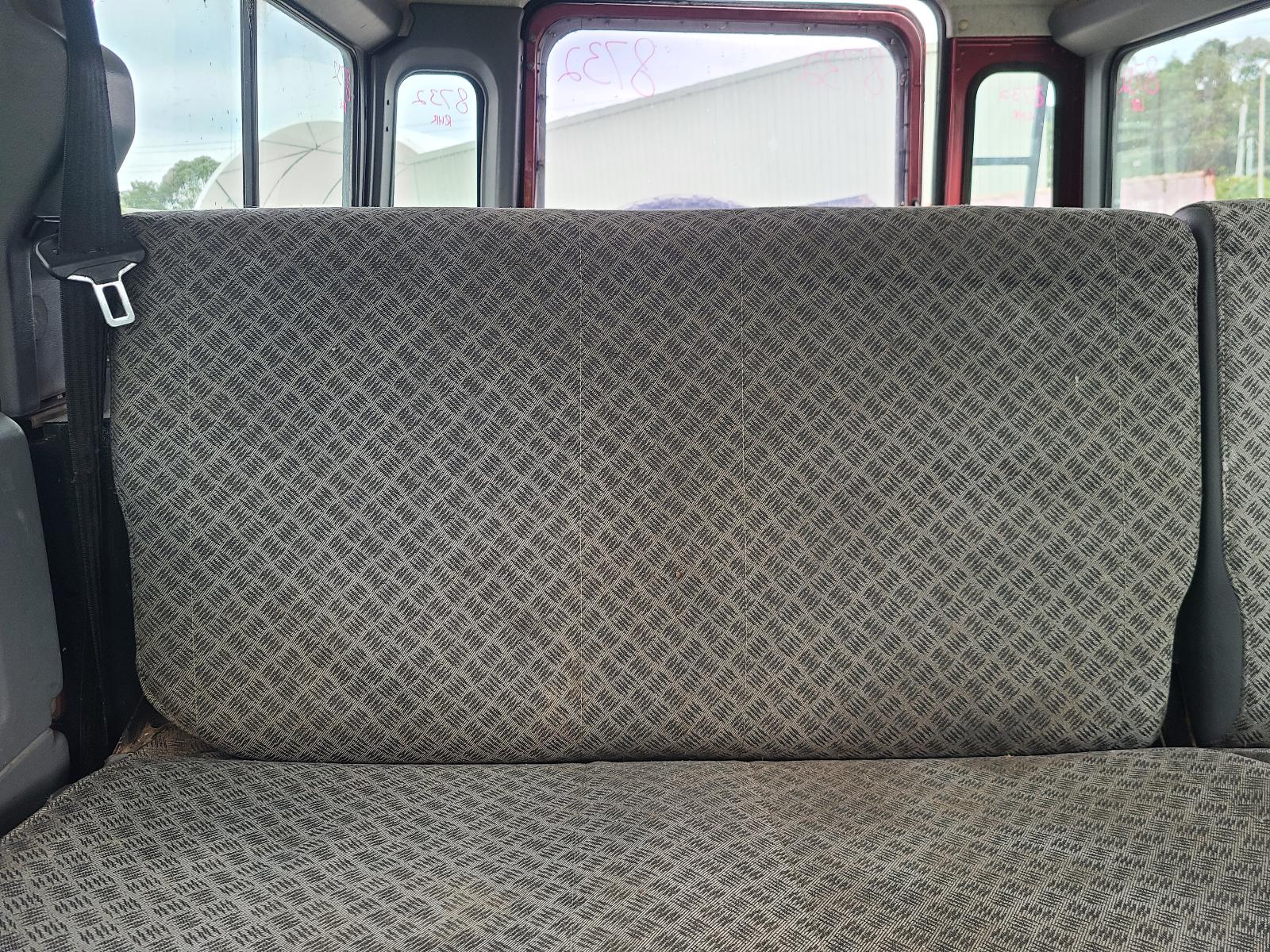 View Land Rover Defender 1999 4 Door Station Wagon