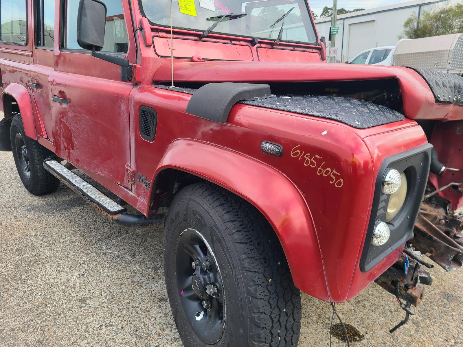 View Land Rover Defender 1999 4 Door Station Wagon