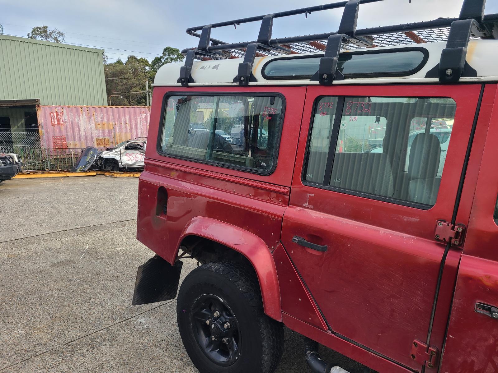 View Land Rover Defender 1999 4 Door Station Wagon