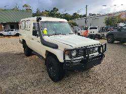 View Toyota Landcruiser 1990  