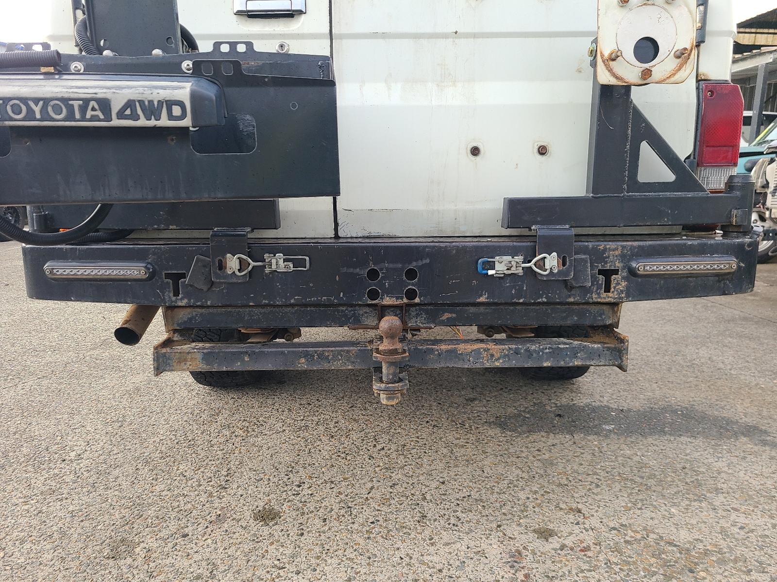 View Toyota Landcruiser 1990  