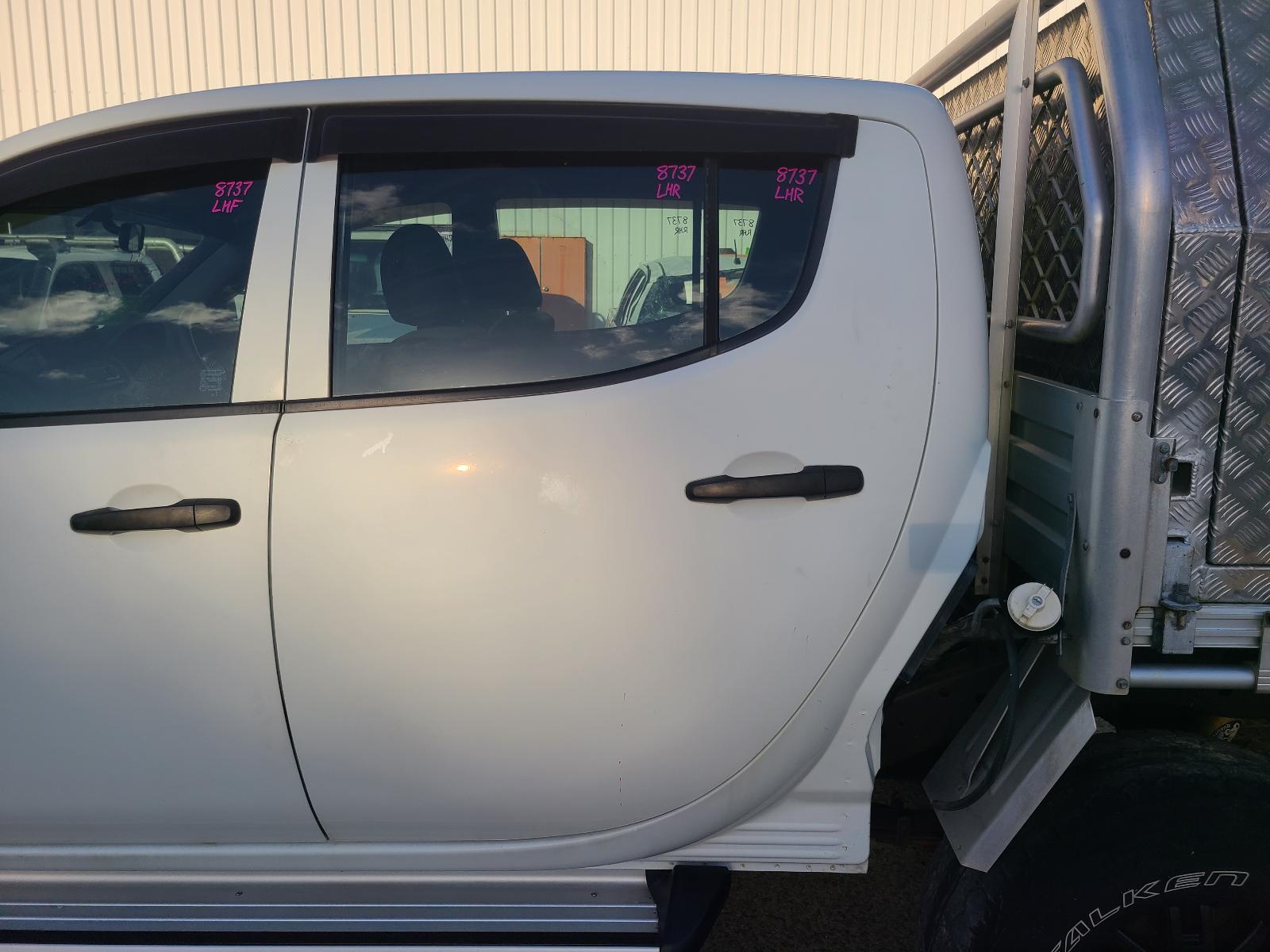 View Mitsubishi Triton 2014 4 Door Utility