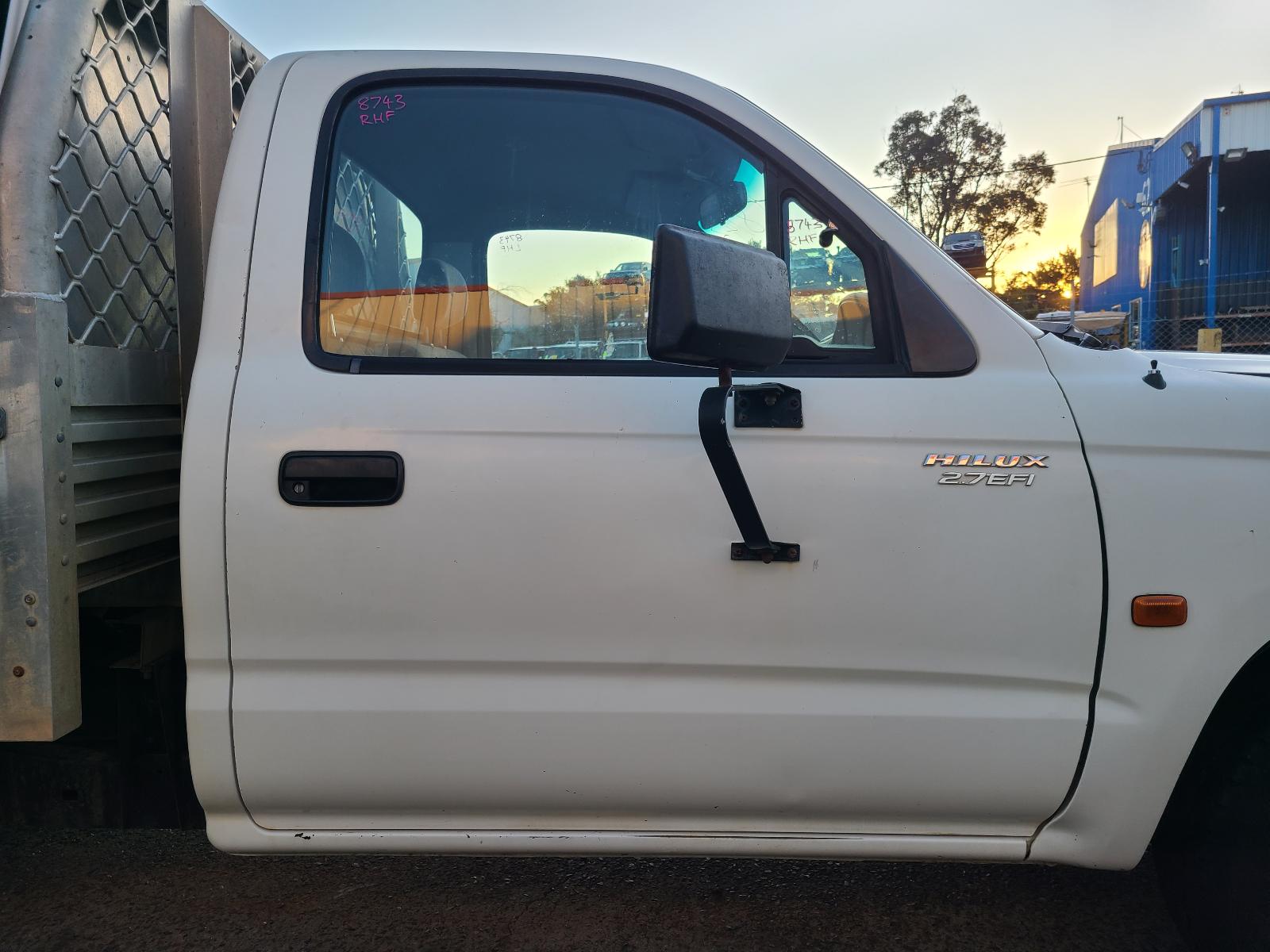 View Auto part Ashtray Toyota Hilux 2003
