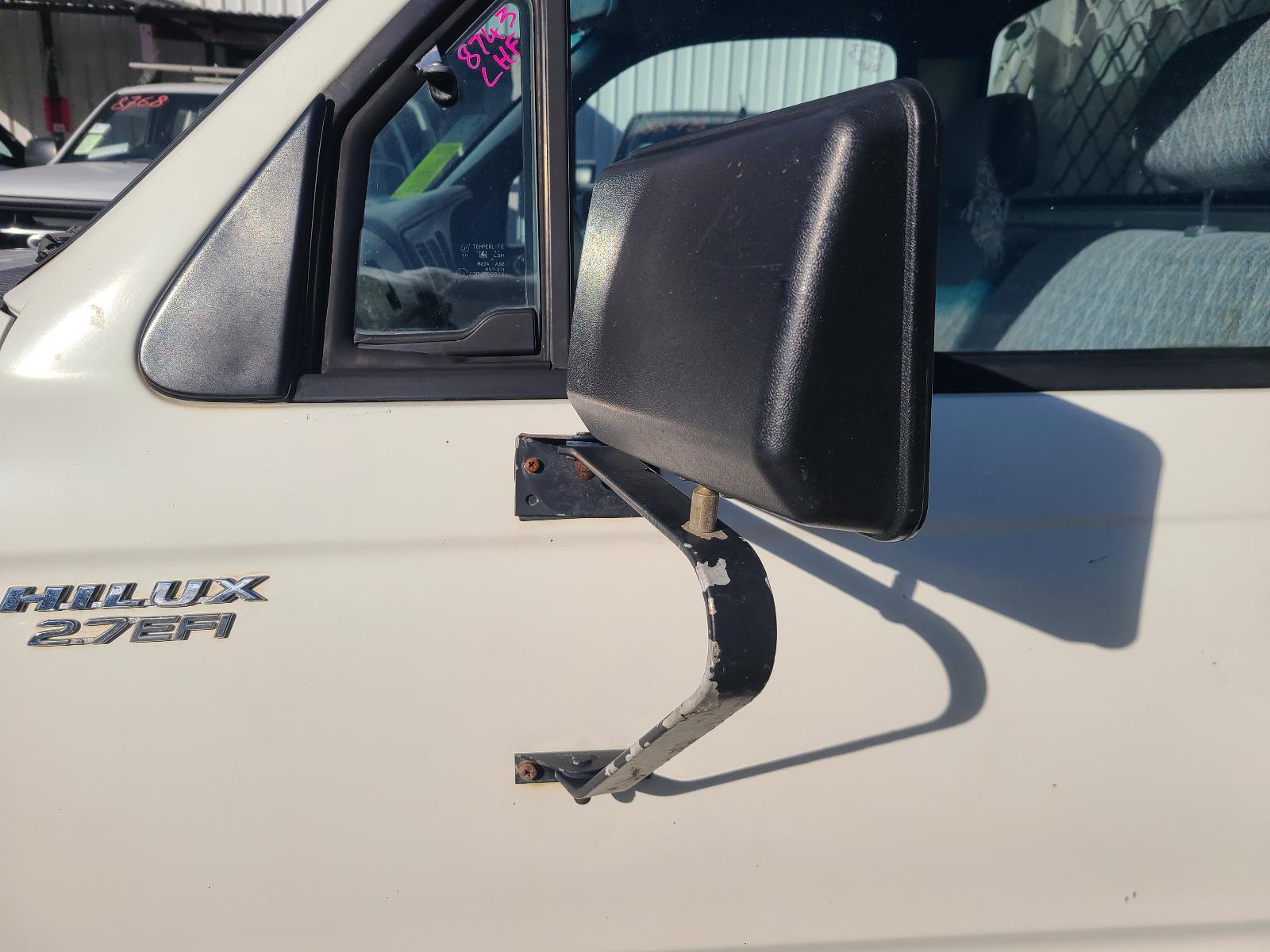 View Auto part Ashtray Toyota Hilux 2003