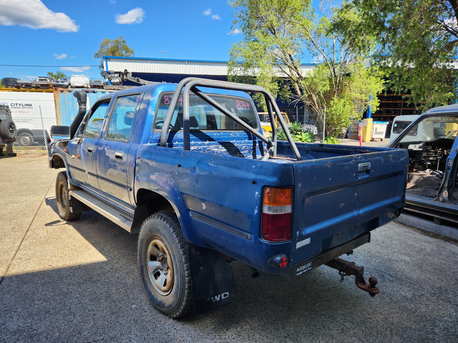 Toyota Hilux 1994 View Toyota Hilux 1994