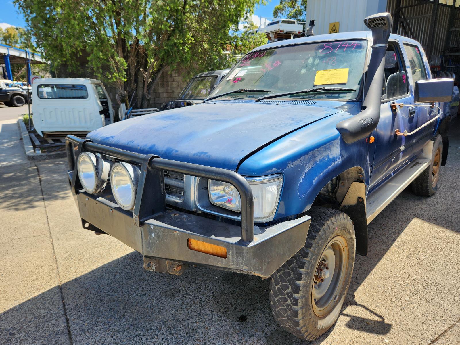 Toyota Hilux 1994 View Toyota Hilux 1994
