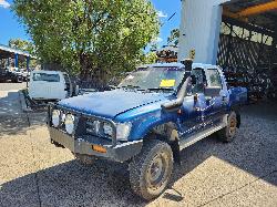 View Toyota Hilux 1994