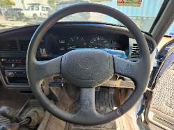 View Toyota Hilux 1994
