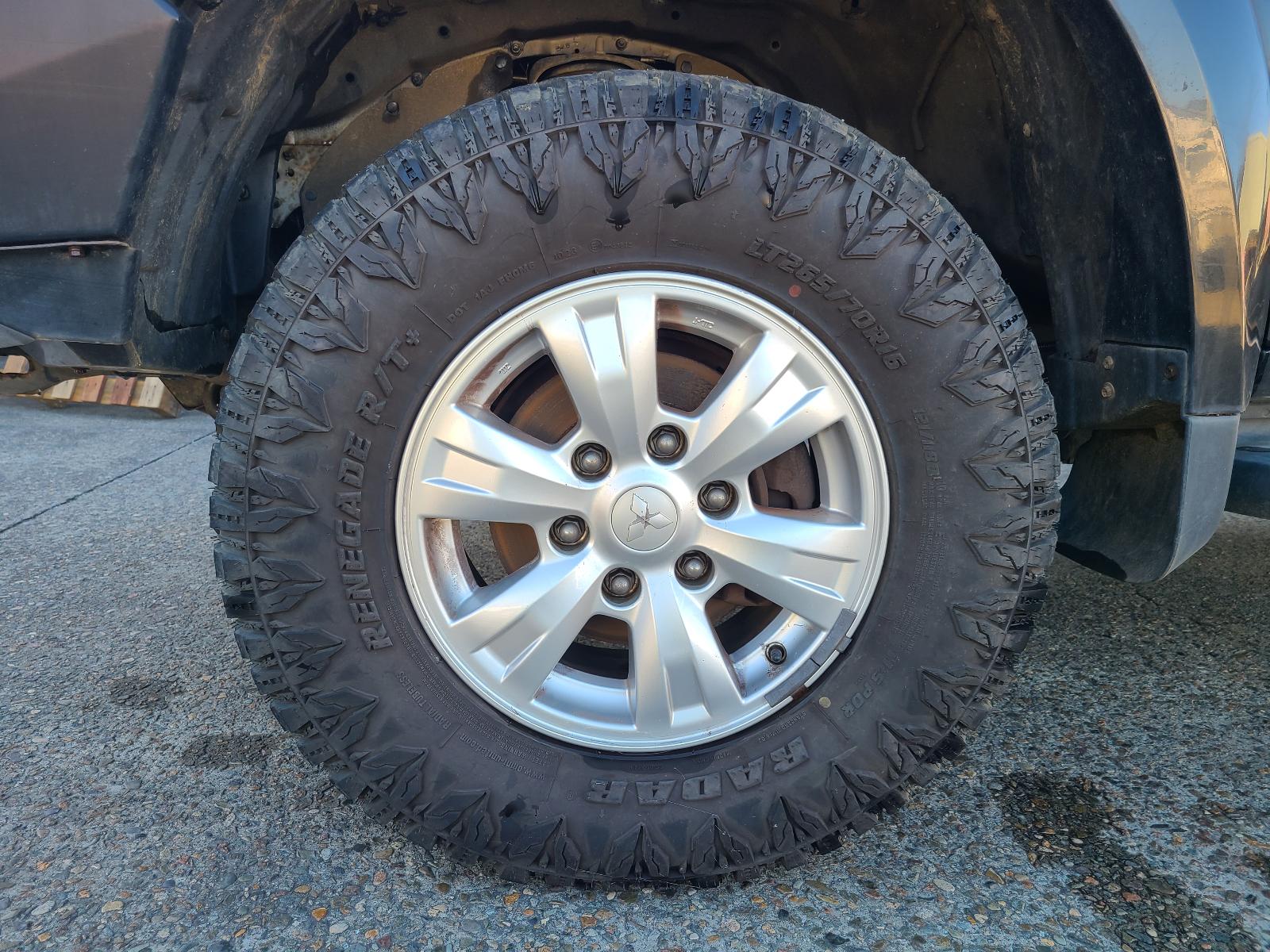View Mitsubishi Triton 2014 4 Door Utility