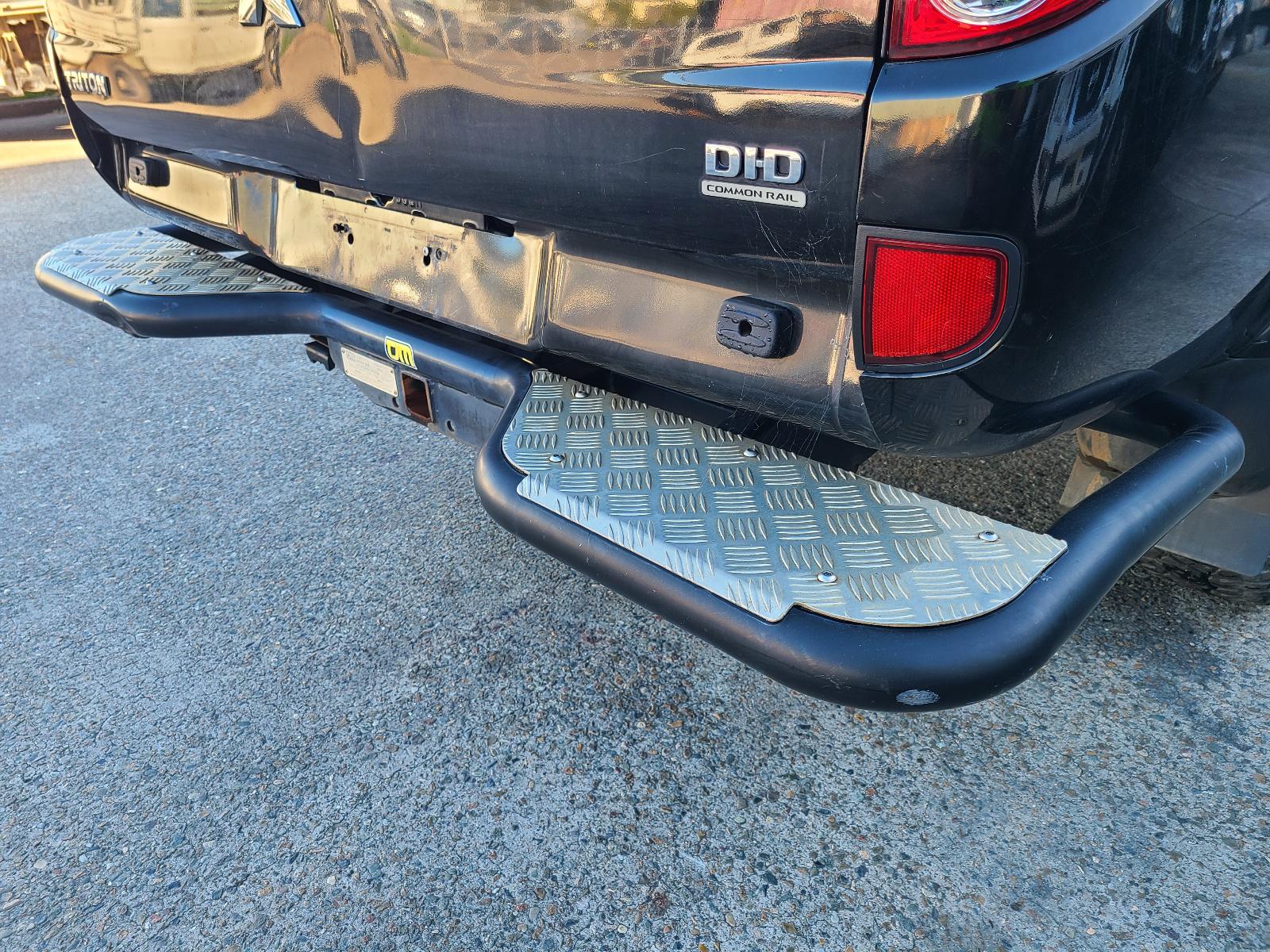 View Mitsubishi Triton 2014 4 Door Utility