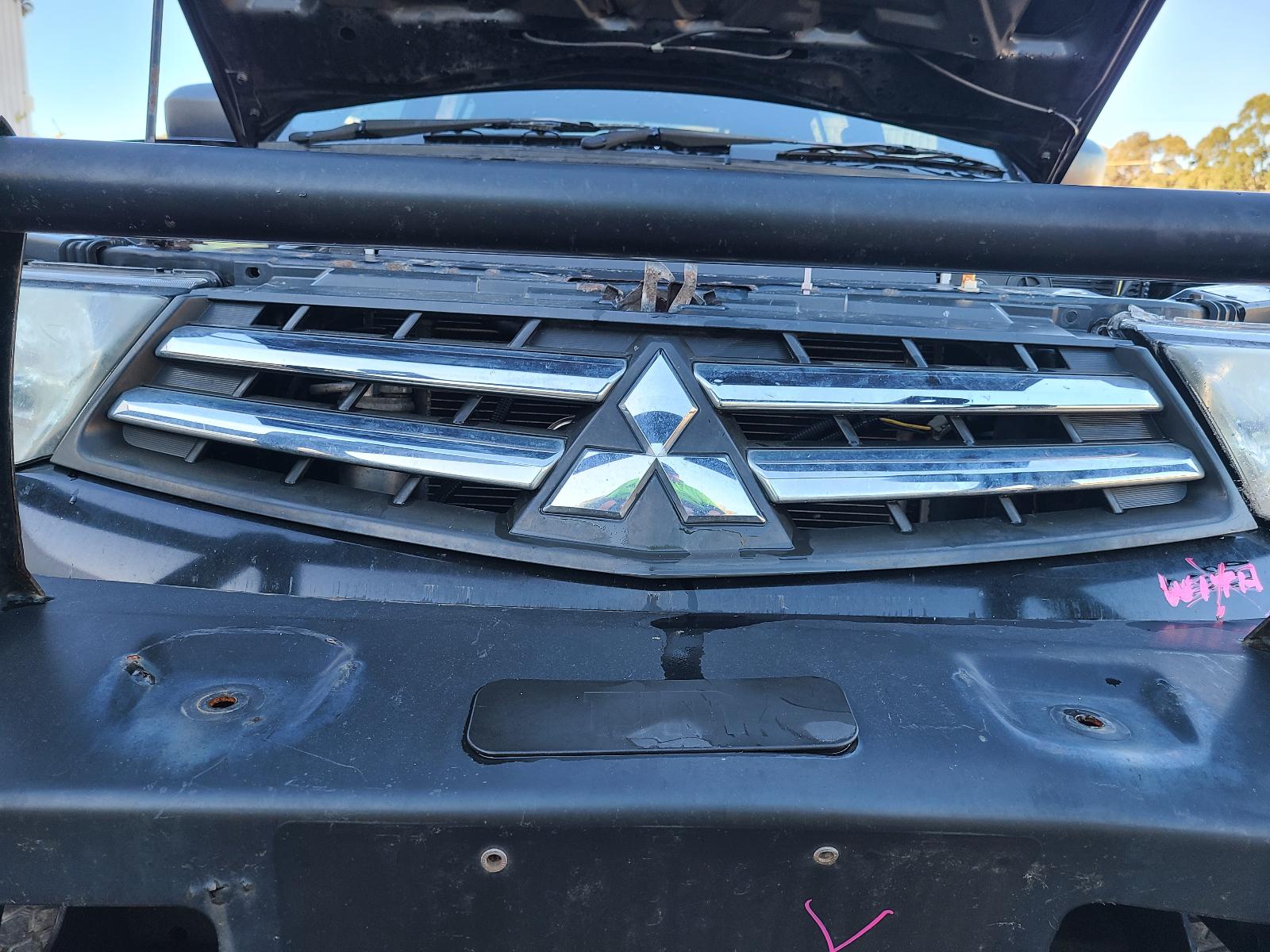 View Mitsubishi Triton 2014 4 Door Utility