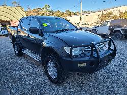 View Mitsubishi Triton 2014 4 Door Utility