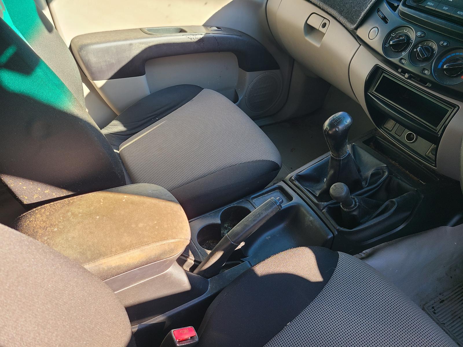 View Mitsubishi Triton 2014 4 Door Utility
