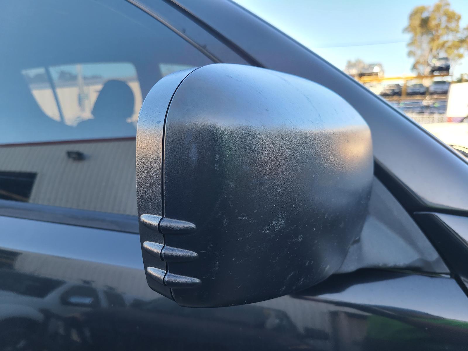 View Mitsubishi Triton 2014 4 Door Utility