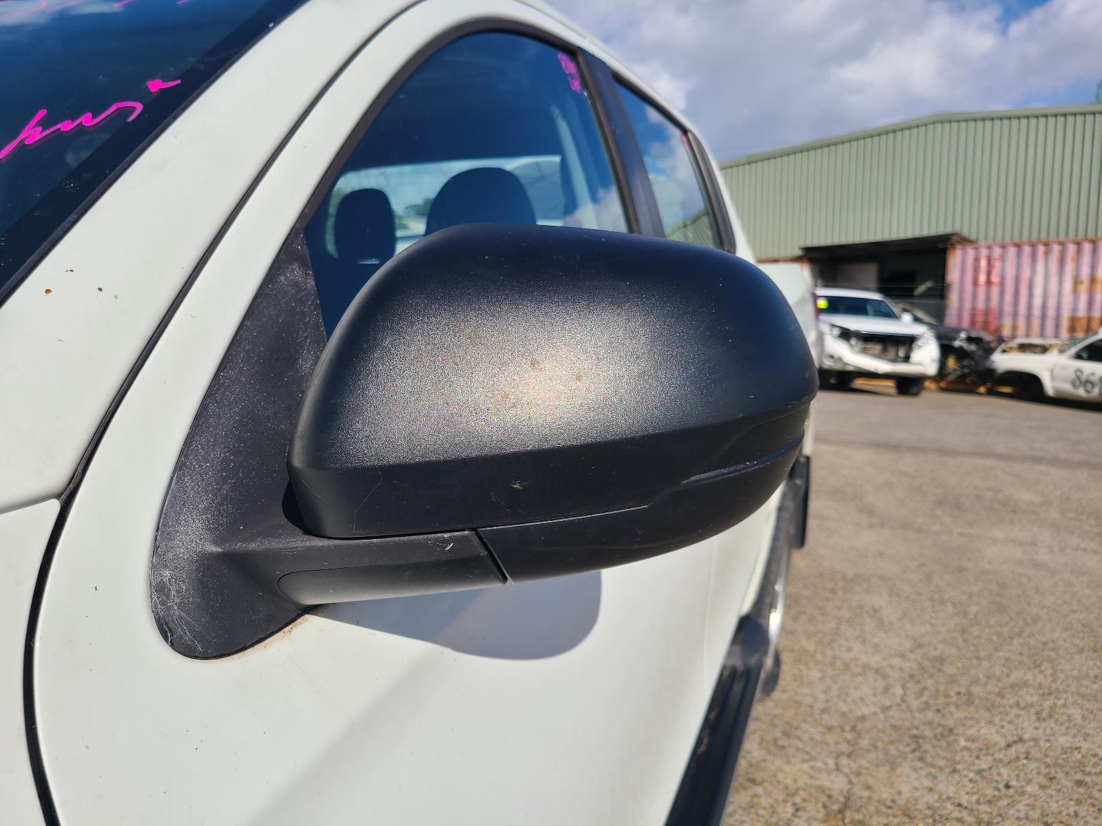 View Mitsubishi Triton 2020  
