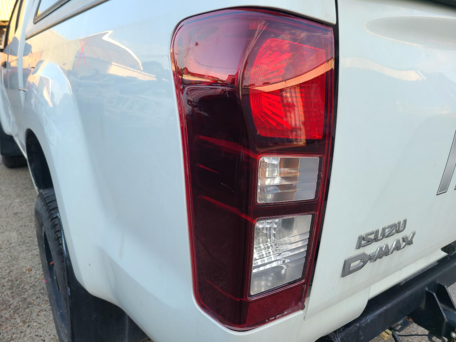 View Isuzu Dmax 2016 2 Door Pickup
