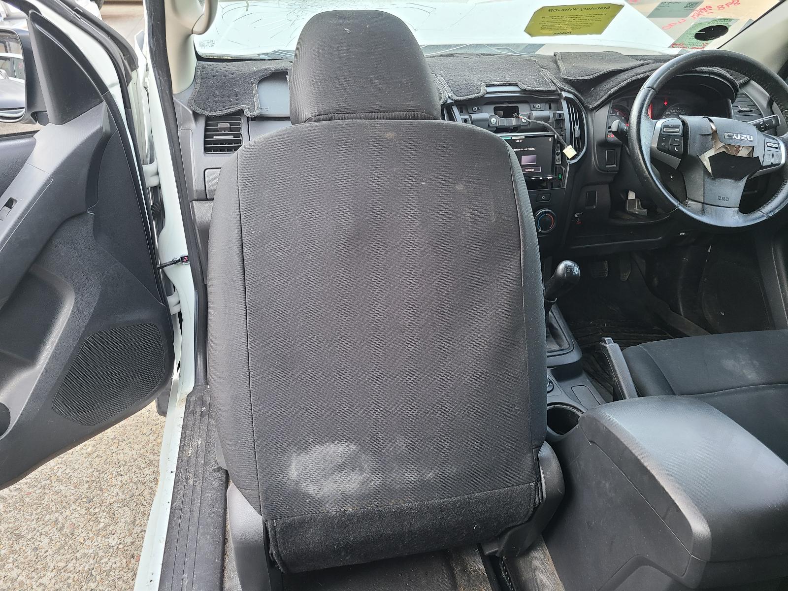 View Isuzu Dmax 2016 2 Door Pickup