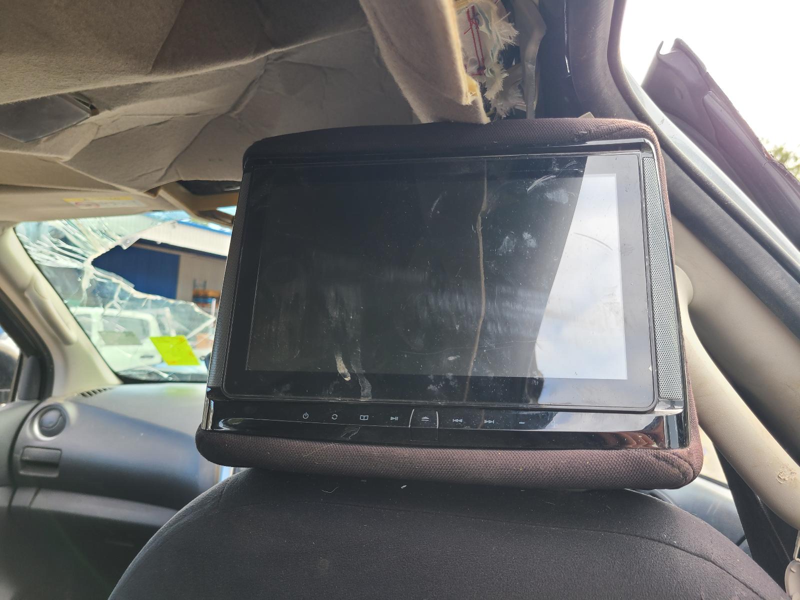View Nissan Navara 2018  