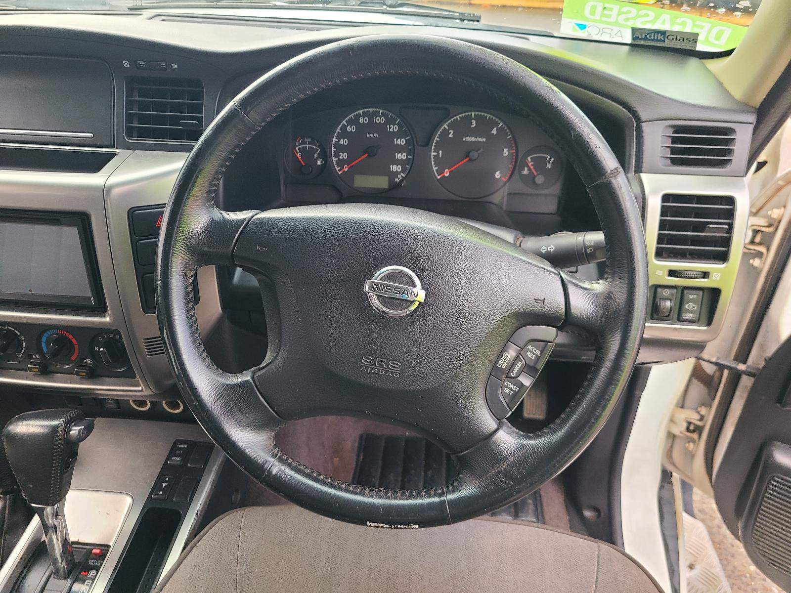 View Nissan Patrol 2009  