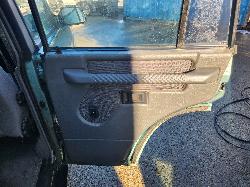View Land Rover Discovery 1997 4 Door Station Wagon