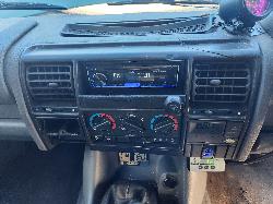 View Land Rover Discovery 1997 4 Door Station Wagon