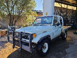 View Toyota Landcruiser 1986 2 Door Utility