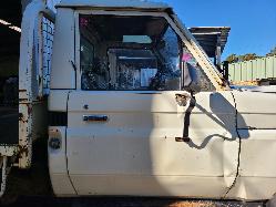 View Toyota Landcruiser 1986 2 Door Utility