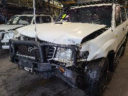 View Toyota Landcruiser 2000  