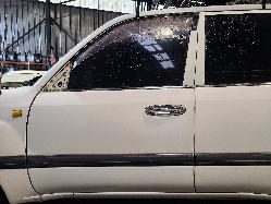 View Toyota Landcruiser 2000  