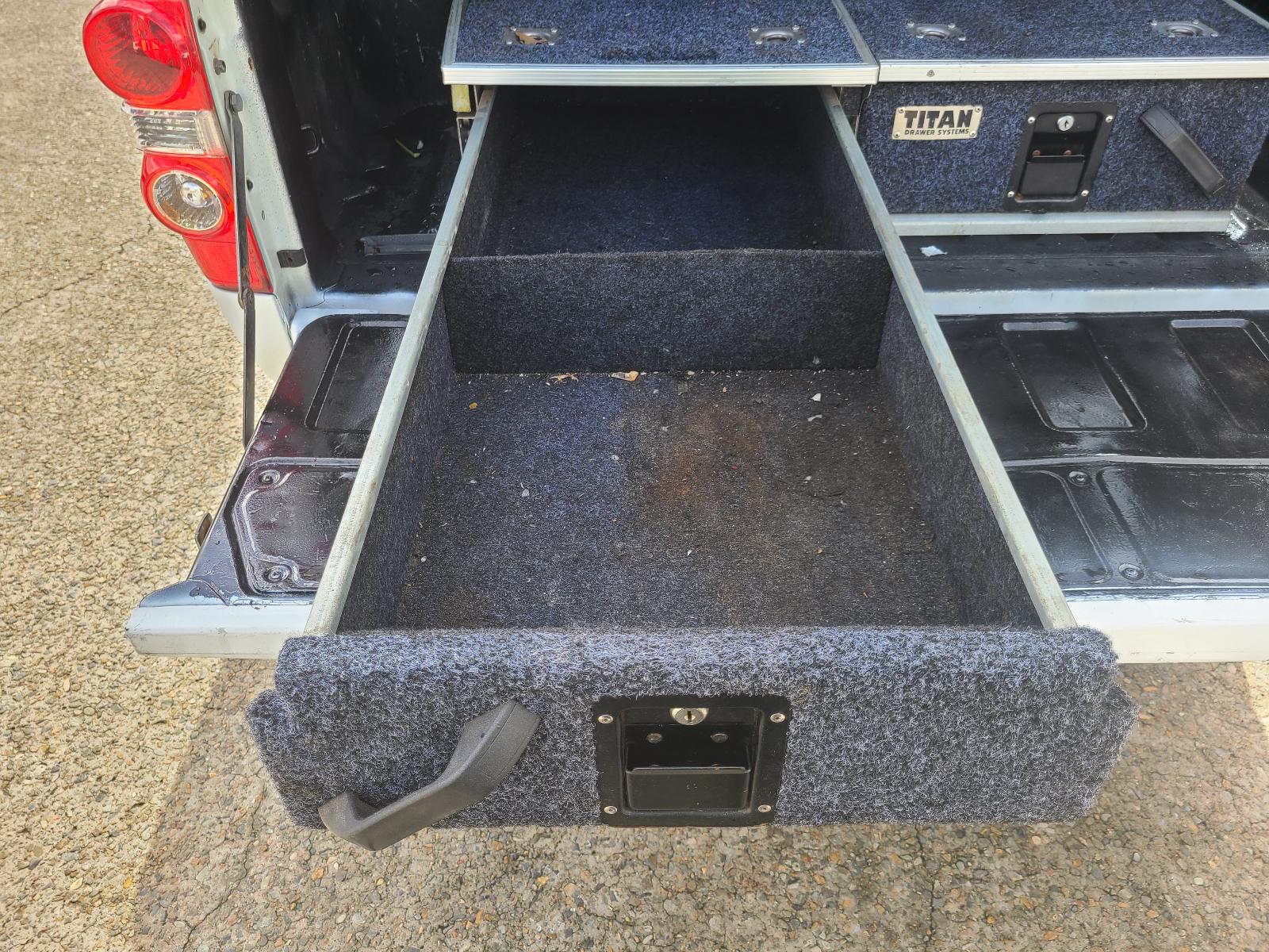 View Holden Colorado 2011 4 Door Utility