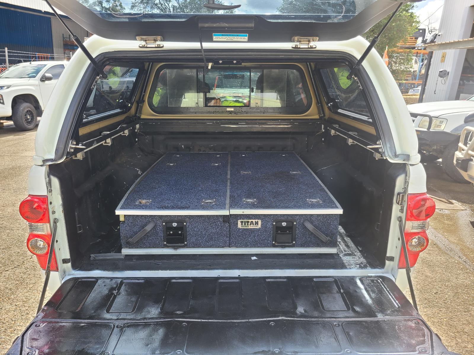 View Holden Colorado 2011 4 Door Utility