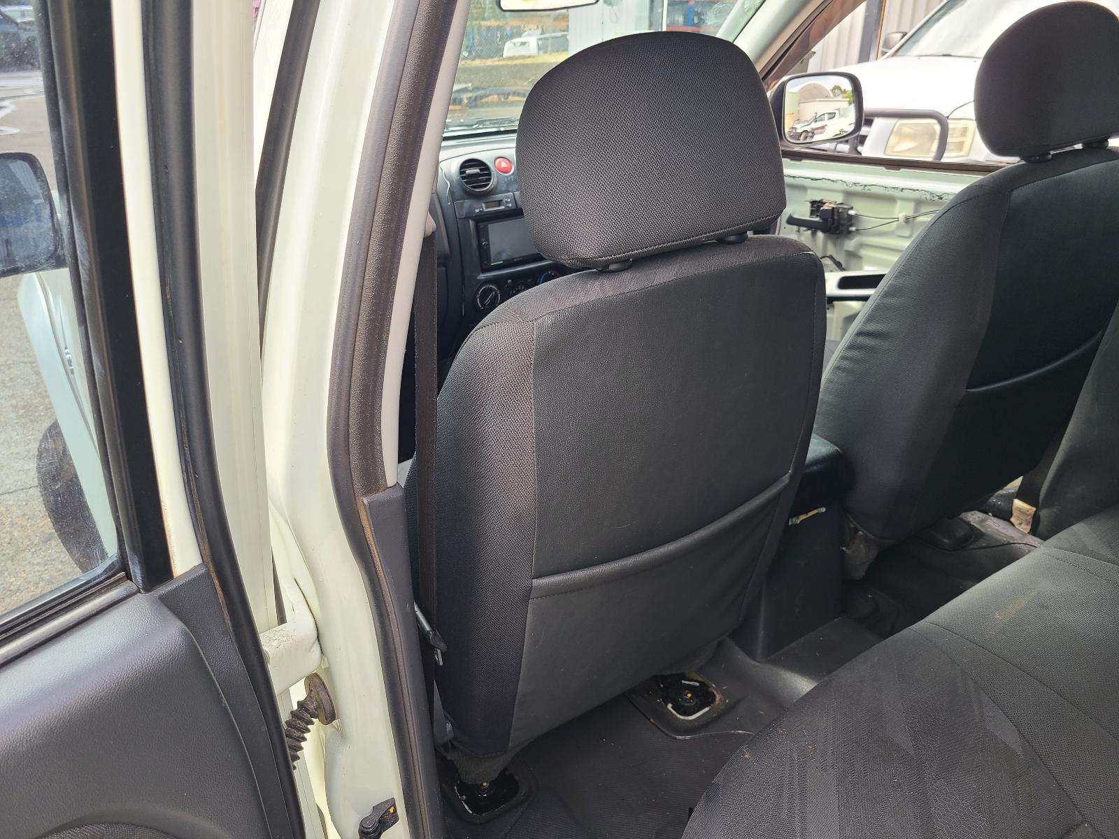 View Holden Colorado 2011 4 Door Utility