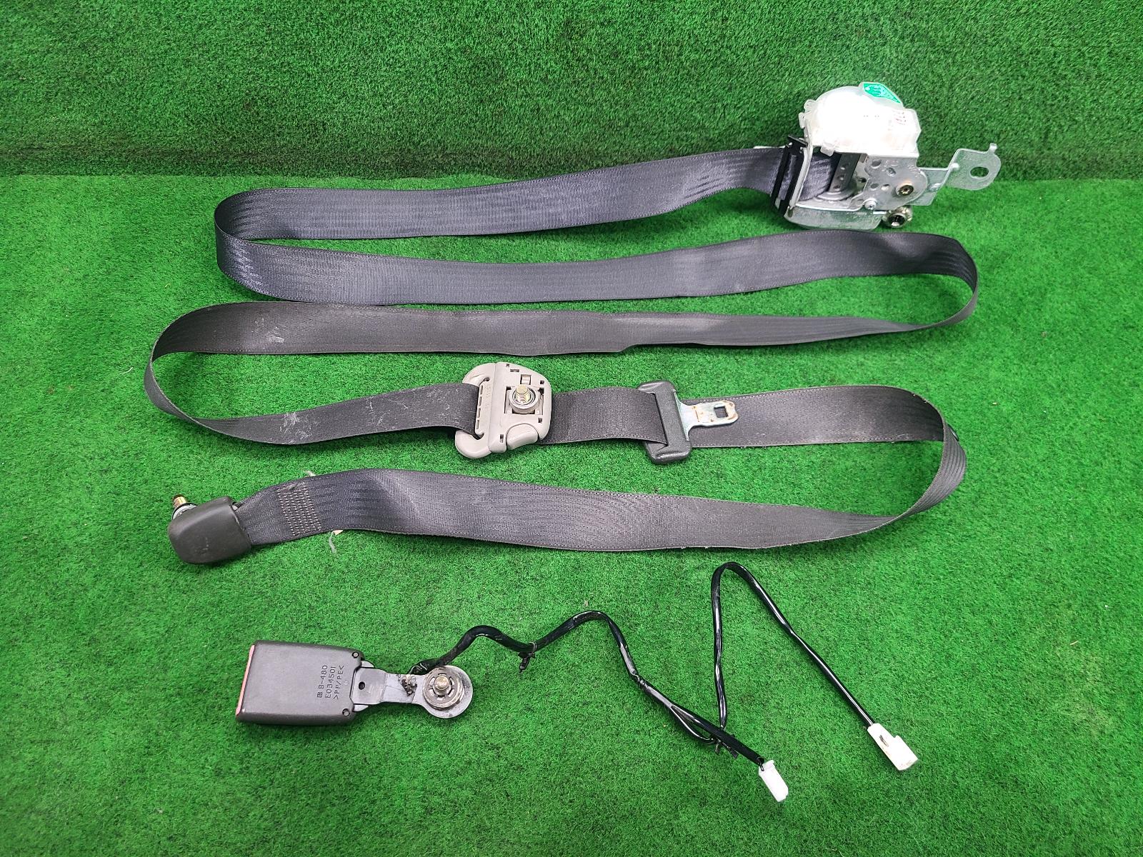 2006 Nissan Pathfinder Seatbelt/Stalk View Auto part Seatbelt/Stalk Nissan Pathfinder 2006