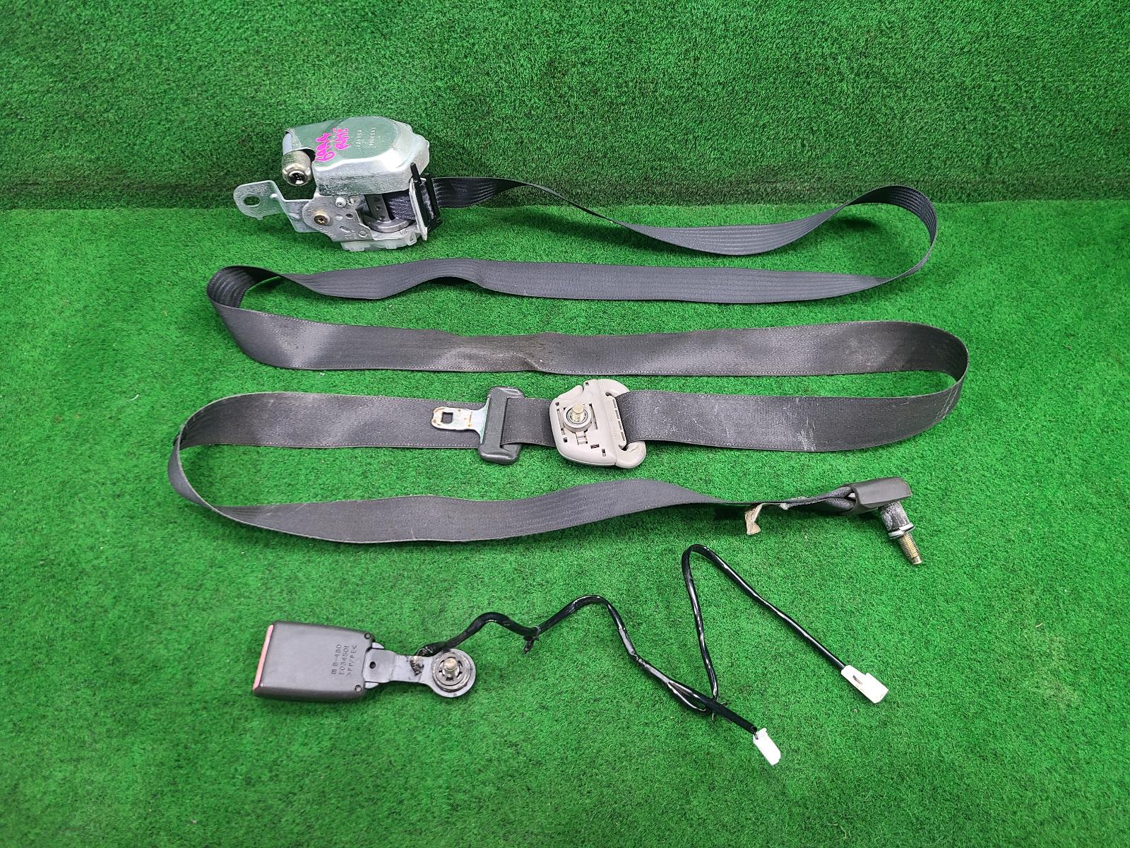 2006 Nissan Pathfinder Seatbelt/Stalk View Auto part Seatbelt/Stalk Nissan Pathfinder 2006