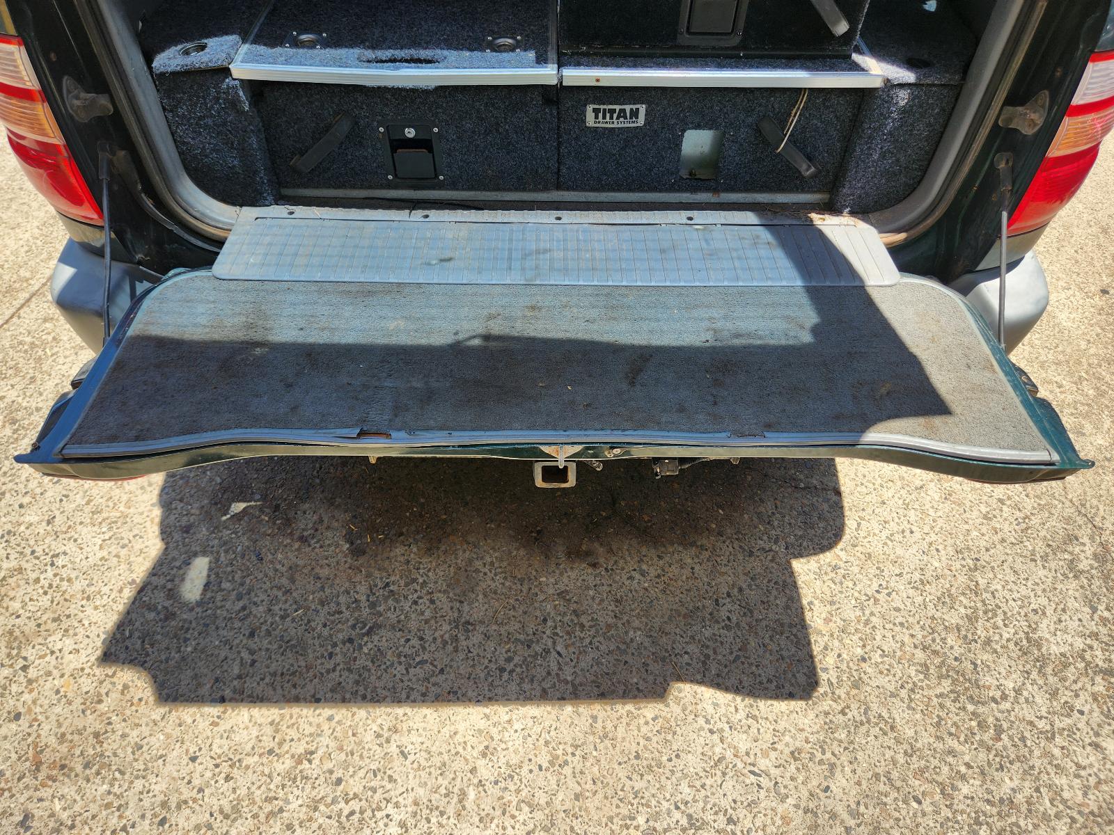 View Toyota Landcruiser 1999 4 Door Station Wagon