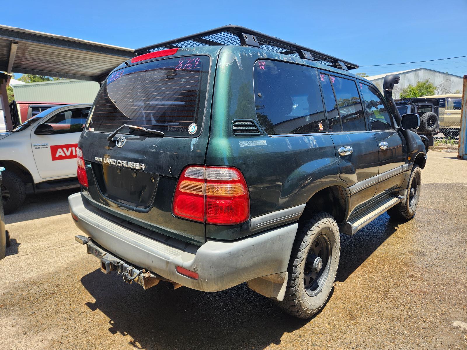 View Toyota Landcruiser 1999 4 Door Station Wagon