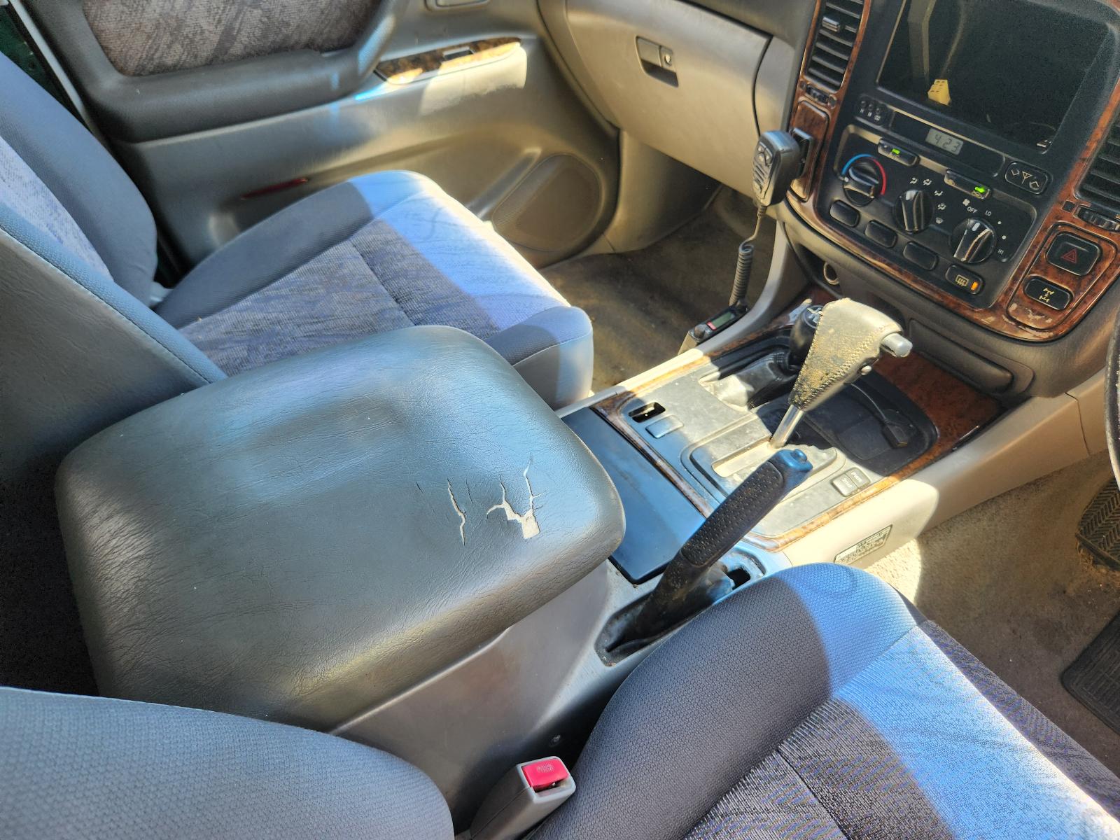 View Toyota Landcruiser 1999 4 Door Station Wagon